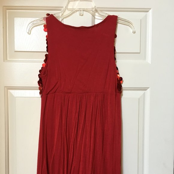 Red sequins dress - Picture 6 of 7
